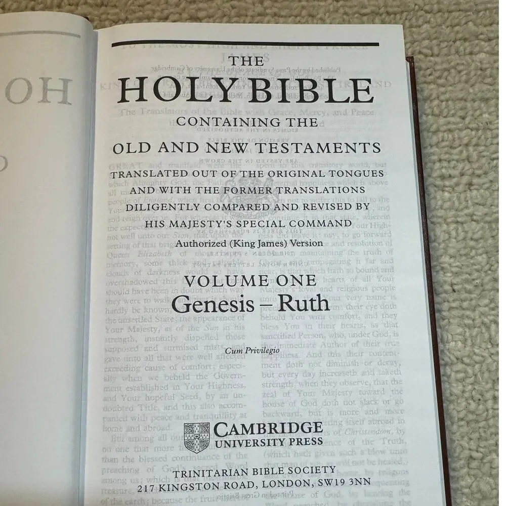 Large Print KJV Holy Bible Vol 1 Genesis To Ruth Cambridge University Press